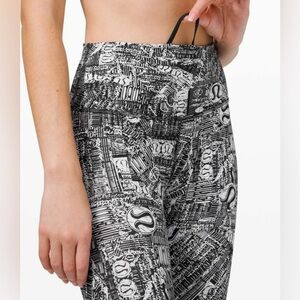 Lululemon Wunder Train High-Rise Tight 25" in Tear It Up Alpine White Black